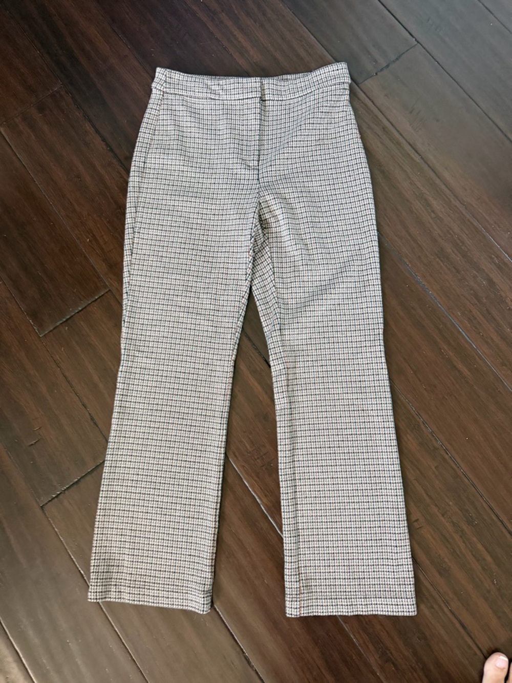 Theory Cropped Houndstooth Pull-On Trousers - Black/White 00 - Picture 3 of 7